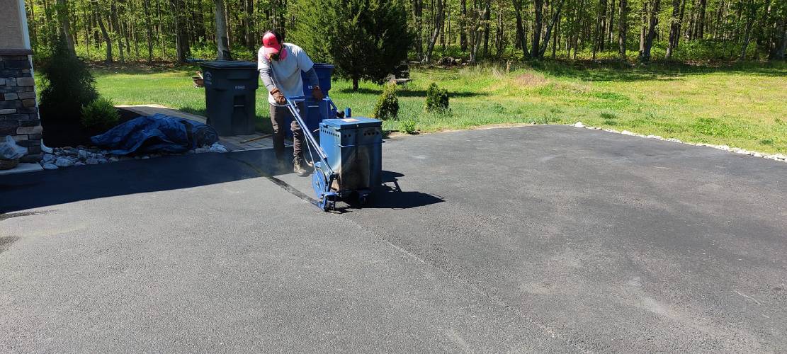 Asphalt Crack Repair